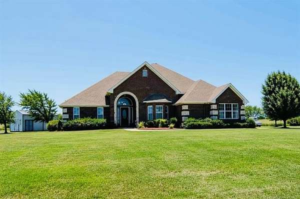 4.6 Acres of Land with Home for Sale in Madill, Oklahoma