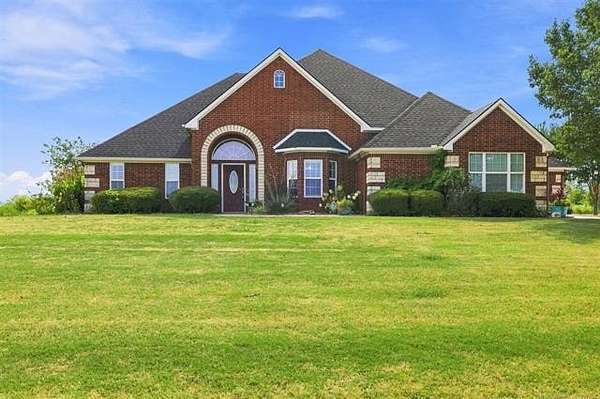 4.6 Acres of Land with Home for Sale in Madill, Oklahoma