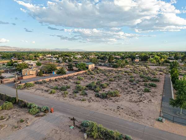 1 Acre of Residential Land for Sale in Corrales, New Mexico