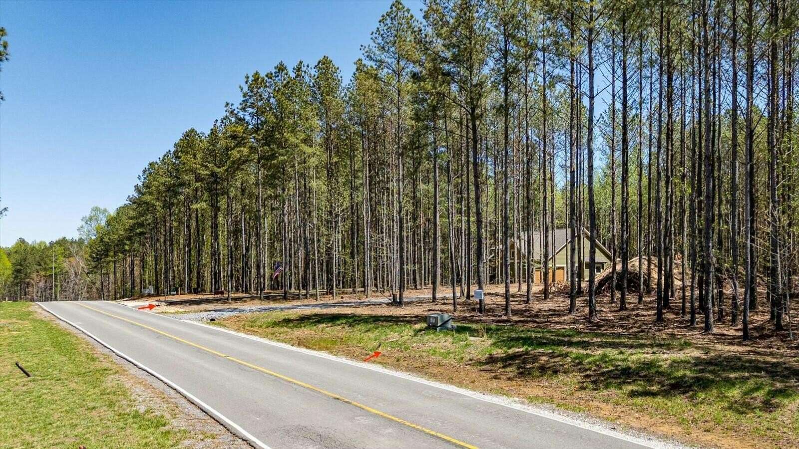 1 Acre of Residential Land for Sale in Jasper, Tennessee