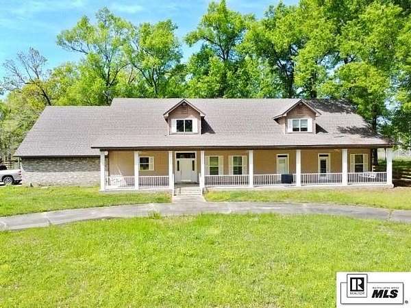 9.5 Acres of Land with Home for Sale in Monroe, Louisiana