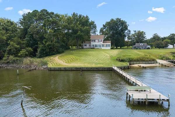 1.83 Acres of Land with Home for Sale in Laneview, Virginia