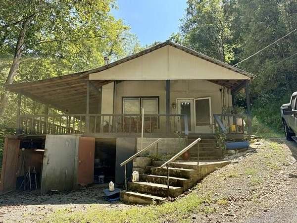 5.9 Acres of Land with Home for Sale in Gainesboro, Tennessee