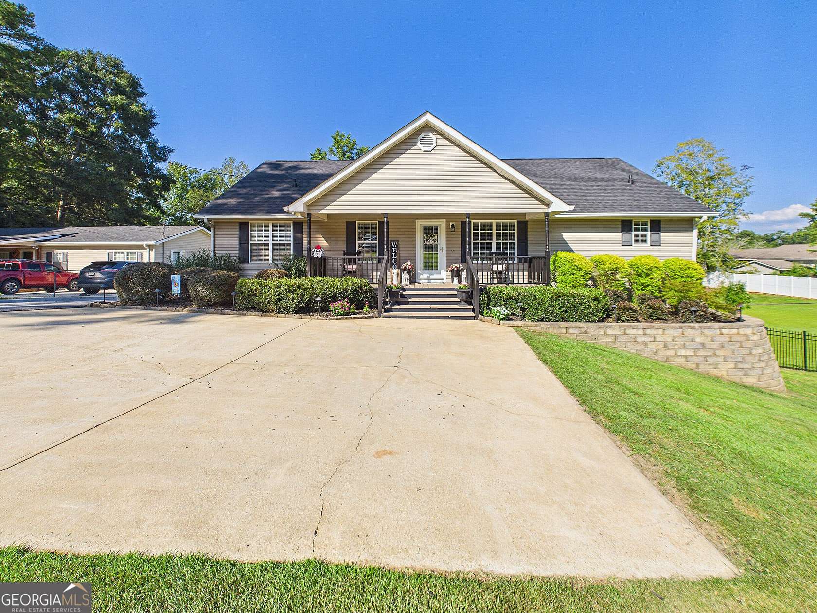 2 Acres of Land with Home for Sale in Eatonton, Georgia