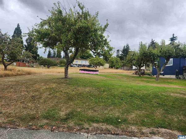 0.23 Acres of Residential Land for Sale in Port Angeles, Washington