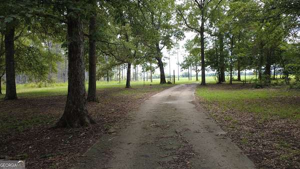 11.7 Acres of Land with Home for Sale in Vienna, Georgia