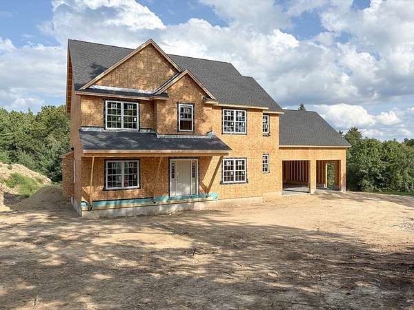 2.37 Acres of Land with Home for Sale in Lunenburg, Massachusetts