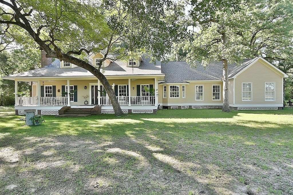 11.7 Acres of Land with Home for Sale in New Ulm, Texas