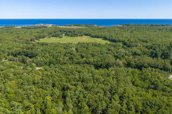 2.4 Acres of Residential Land for Sale in Kennebunkport, Maine
