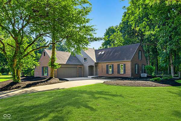 2 Acres of Land with Home for Sale in Zionsville, Indiana