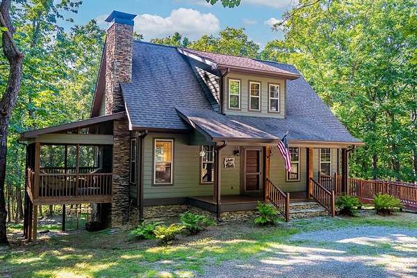 4.3 Acres of Land with Home for Sale in Cloudland, Georgia