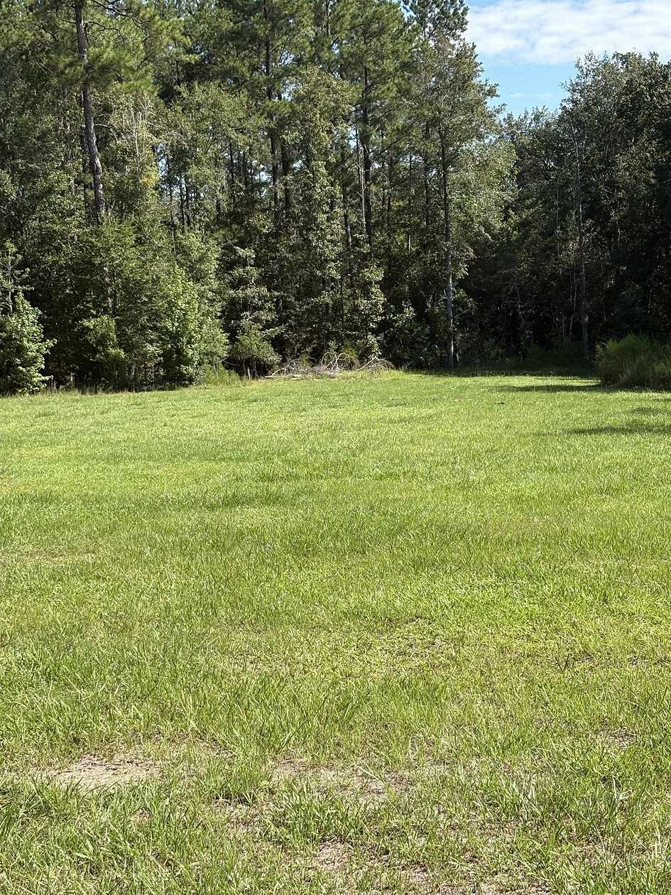 5 Acres of Residential Land for Sale in Brewton, Alabama