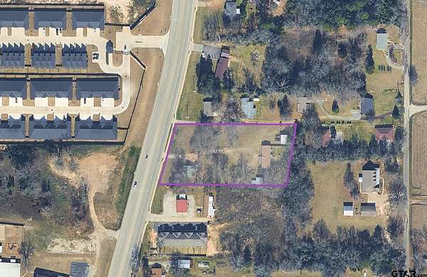 2 Acres of Land with Home for Sale in Flint, Texas