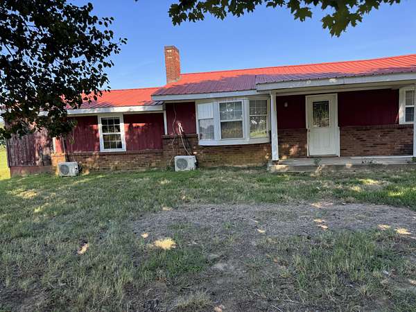 2.7 Acres of Land with Home for Sale in Westmoreland, Tennessee
