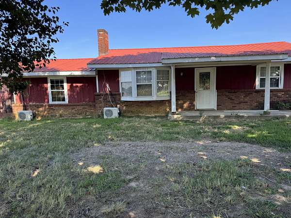 2.7 Acres of Land with Home for Sale in Westmoreland, Tennessee