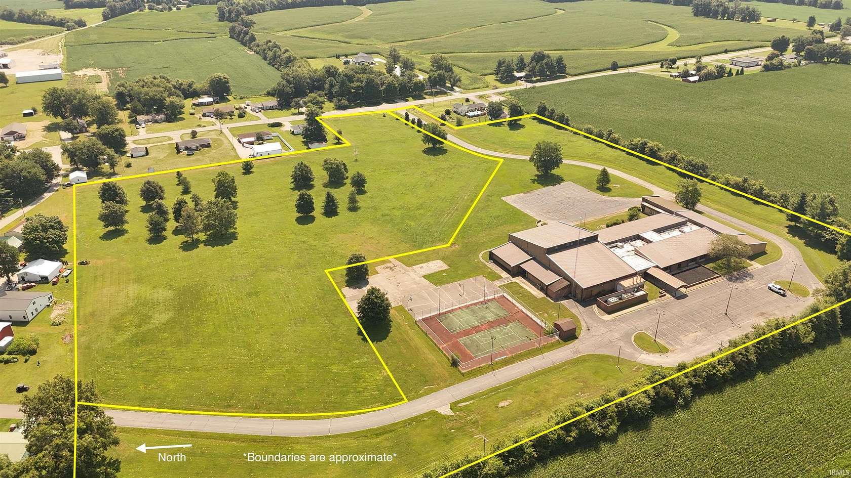 9 Acres of Residential Land for Sale in Otwell, Indiana