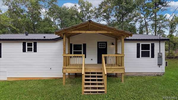 6.75 Acres of Land with Home for Sale in Marbury, Alabama