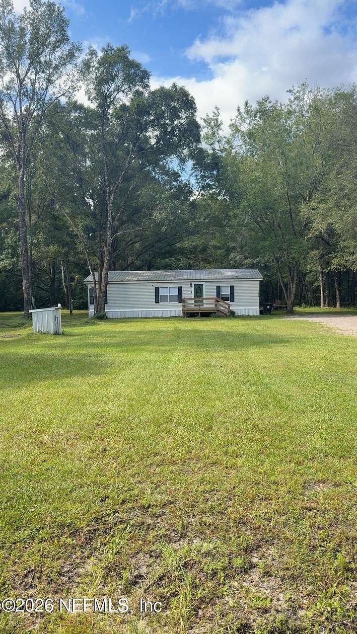 2.45 Acres of Land with Home for Sale in Middleburg, Florida