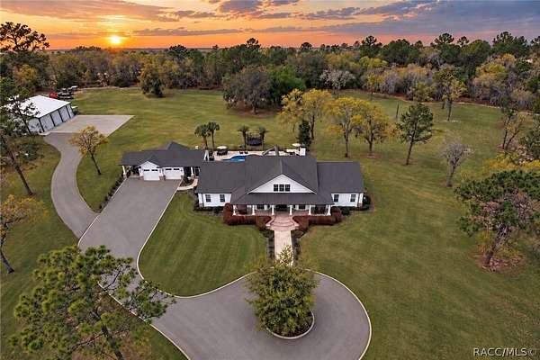 8.17 Acres of Land with Home for Sale in Wildwood, Florida