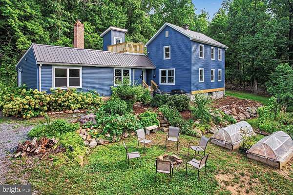 10 Acres of Land with Home for Sale in Liverpool, Pennsylvania