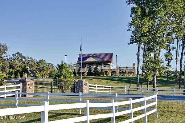 1.39 Acres of Residential Land for Sale in Rockwood, Tennessee