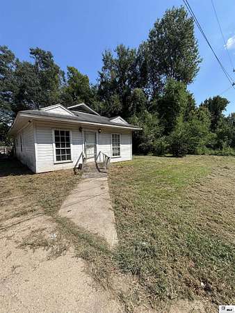 2 Acres of Land with Home for Sale in Monroe, Louisiana