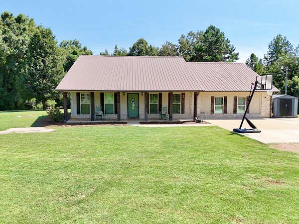 3 Acres of Land with Home for Sale in Pontotoc, Mississippi