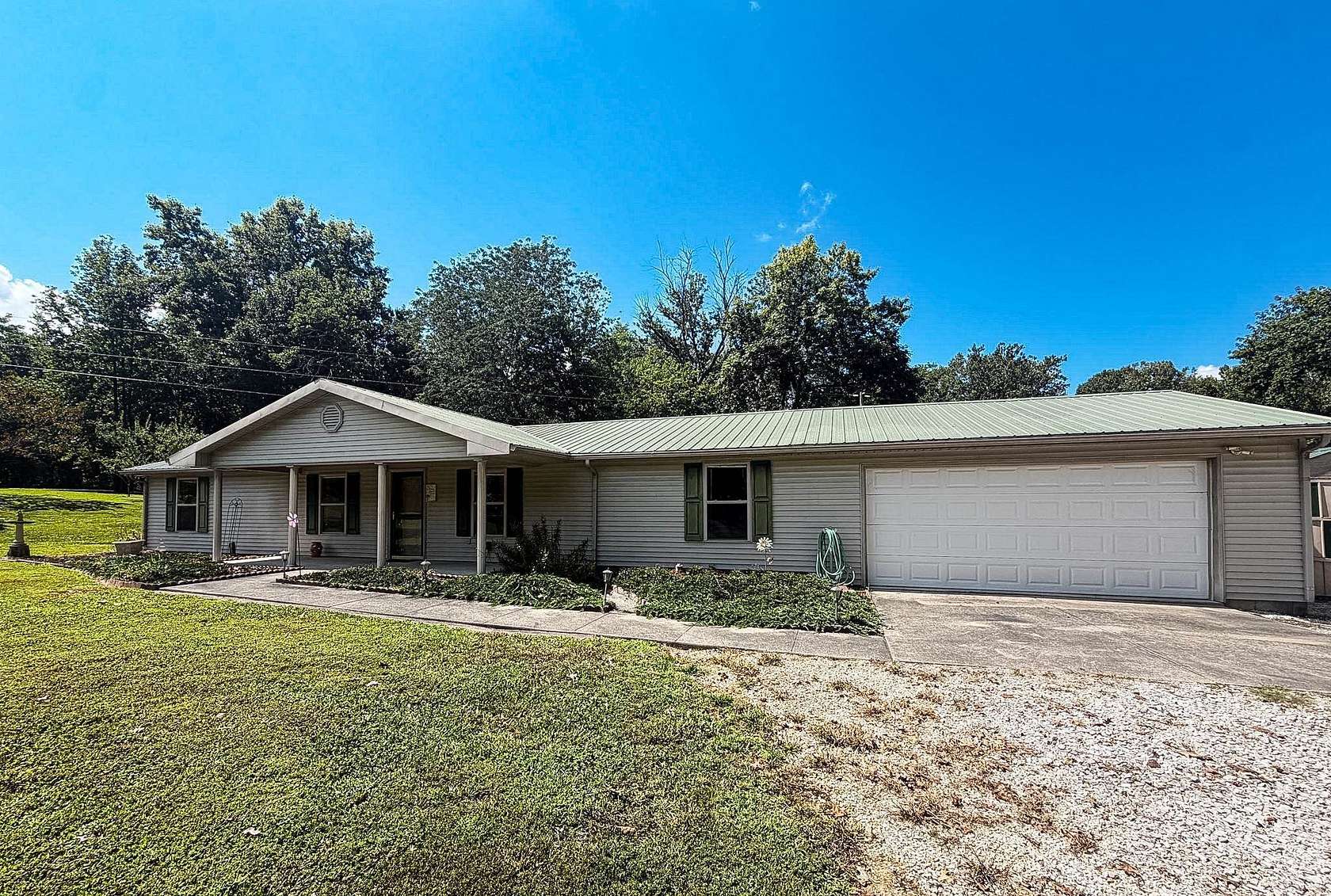 3.89 Acres of Land with Home for Sale in Henderson, Kentucky