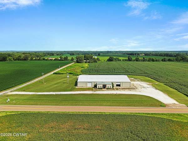 7 Acres of Improved Commercial Land for Sale in Greenfield, Tennessee