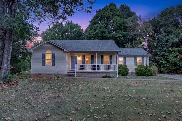 5.3 Acres of Land with Home for Sale in Bell Buckle, Tennessee