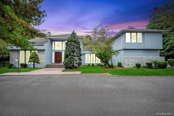 2 Acres of Land with Home for Lease in Syosset, New York