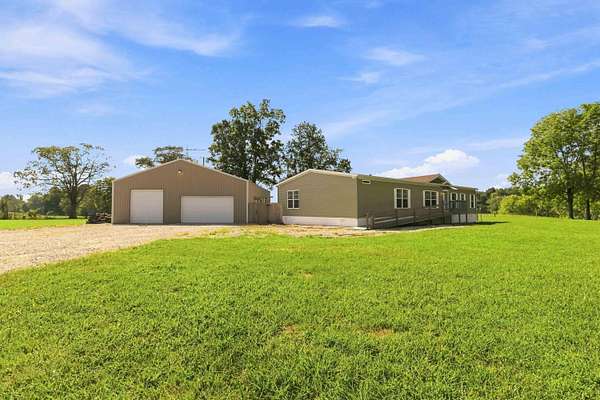 4.16 Acres of Land with Home for Sale in Waynesburg, Kentucky