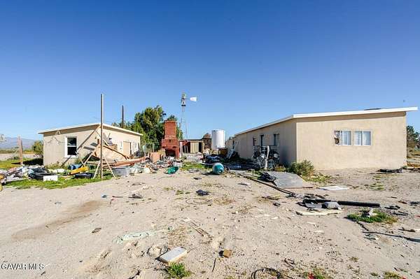 5.36 Acres of Land for Sale in Lancaster, California
