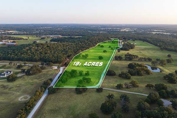 18.8 Acres of Agricultural Land for Sale in Valley View, Texas