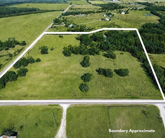 13.4 Acres of Land for Sale in Farmersville, Texas