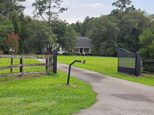 5 Acres of Land with Home for Sale in Hahira, Georgia