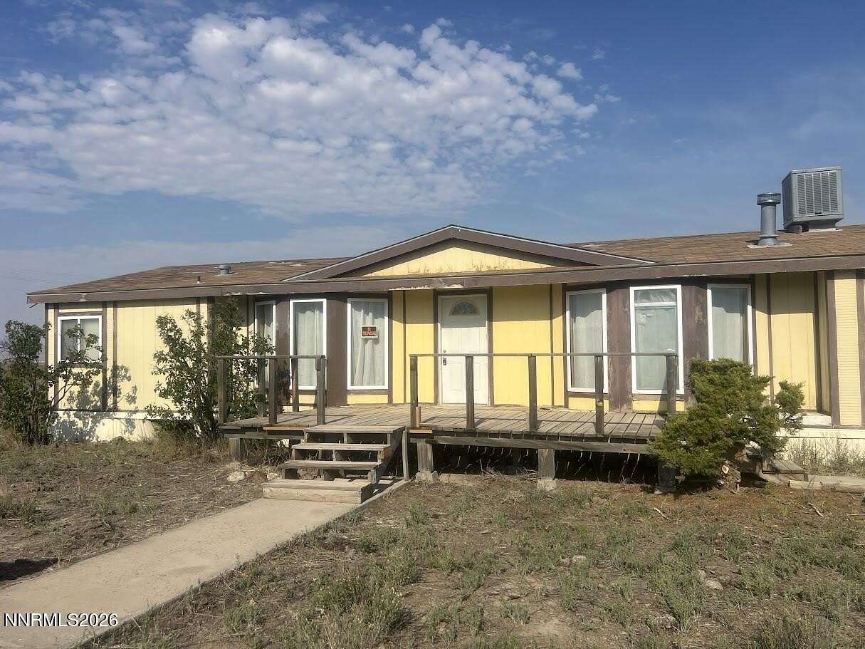 1.68 Acres of Improved Mixed-Use Land for Sale in Lovelock, Nevada