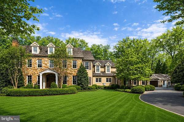 1.87 Acres of Land with Home for Sale in Great Falls, Virginia