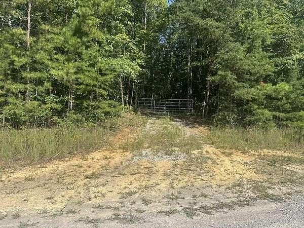 6.4 Acres of Residential Land for Sale in Wilder, Tennessee