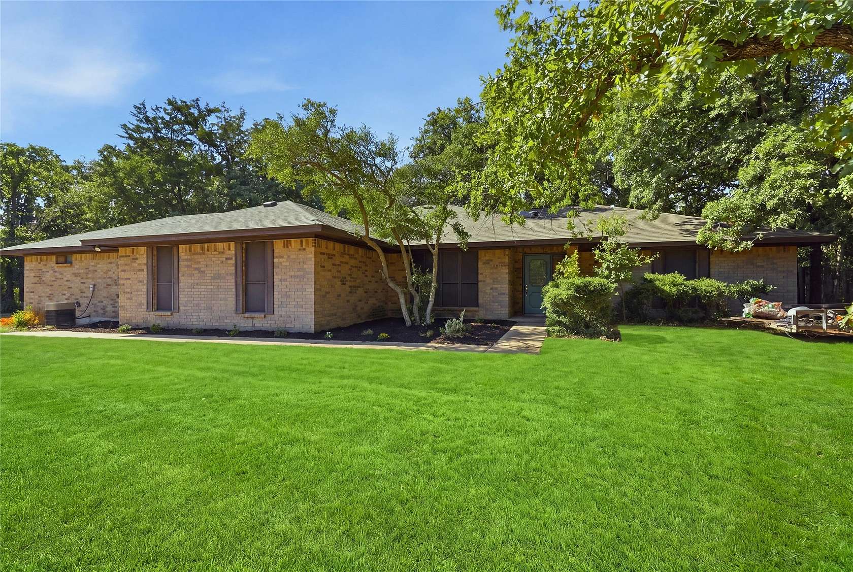 1.5 Acres of Land with Home for Sale in Weatherford, Texas