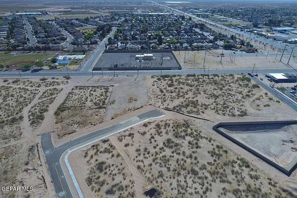1 Acre of Mixed-Use Land for Sale in El Paso, Texas