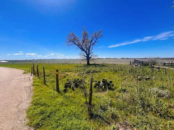 15.2 Acres of Land for Sale in Fredericksburg, Texas