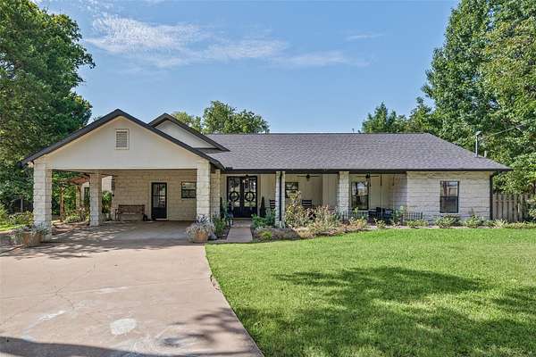 7.63 Acres of Land with Home for Sale in Grandview, Texas