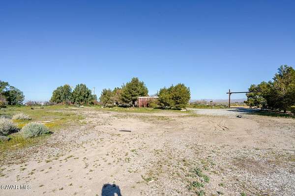 5.22 Acres of Land for Sale in Lancaster, California