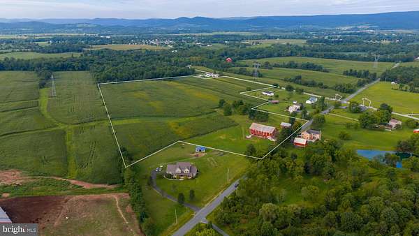 32 Acres of Agricultural & Residential Land for Sale in Gettysburg, Pennsylvania
