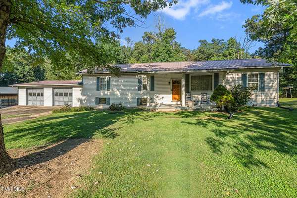 4.58 Acres of Land with Home for Sale in Greeneville, Tennessee