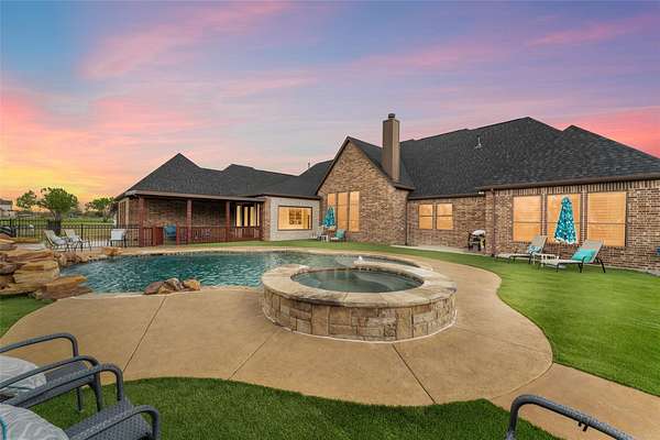 3.33 Acres of Land with Home for Lease in Forney, Texas