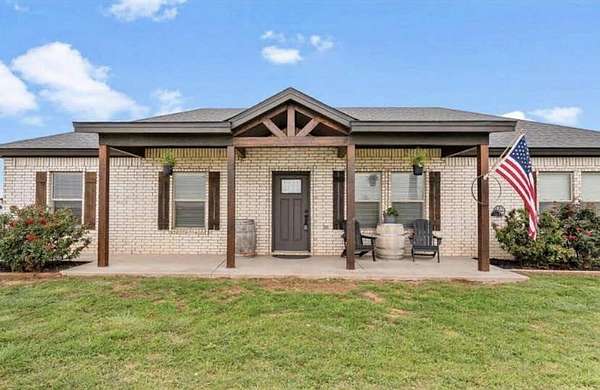 5 Acres of Land with Home for Sale in Slaton, Texas