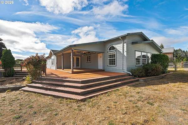 6.3 Acres of Land with Home for Sale in Myrtle Point, Oregon