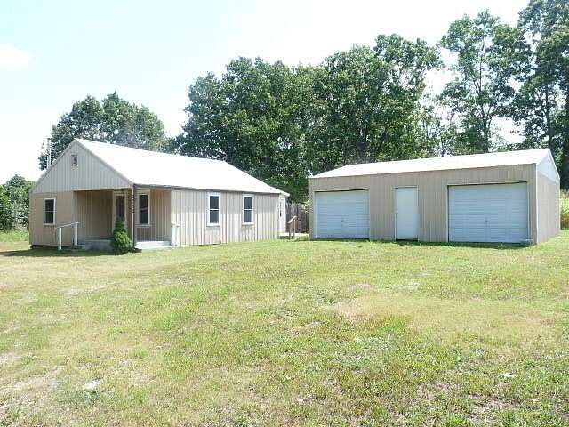 2.7 Acres of Land with Home for Sale in Caulfield, Missouri